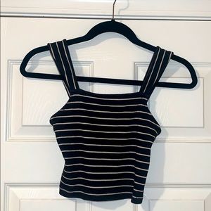 F21 Cropped Tank Top 🖤🤍